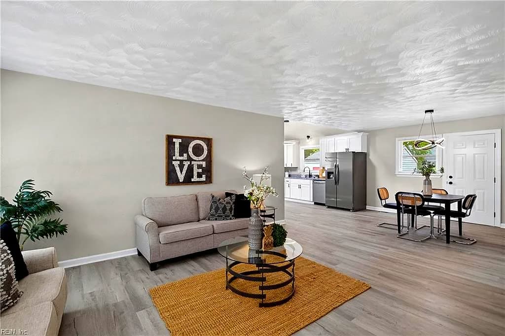 212 Woodbury Forrest DR, HAMPTON VA 23666 thumb 7