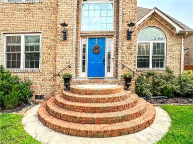 208 Leicester CT, CHESAPEAKE VA 23322 thumb 4