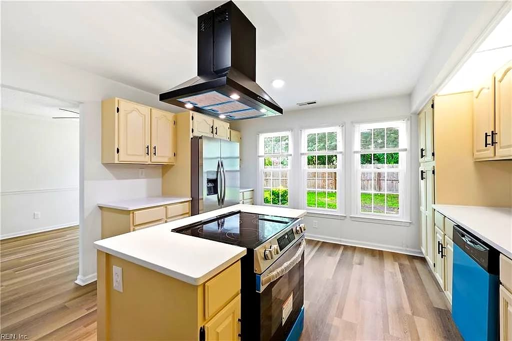 4852 Fountain Hall DR, VIRGINIABEACH VA 23464 thumb 12