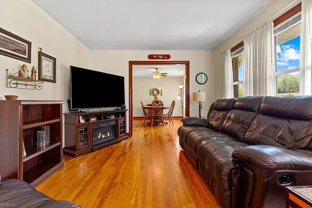 740 Rebecca ST, FRANKLIN VA 23851 thumb 8