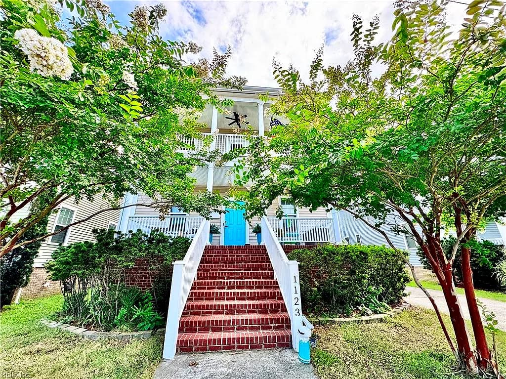 1123 W Ocean View AVE, NORFOLK VA 23503 - Main photo