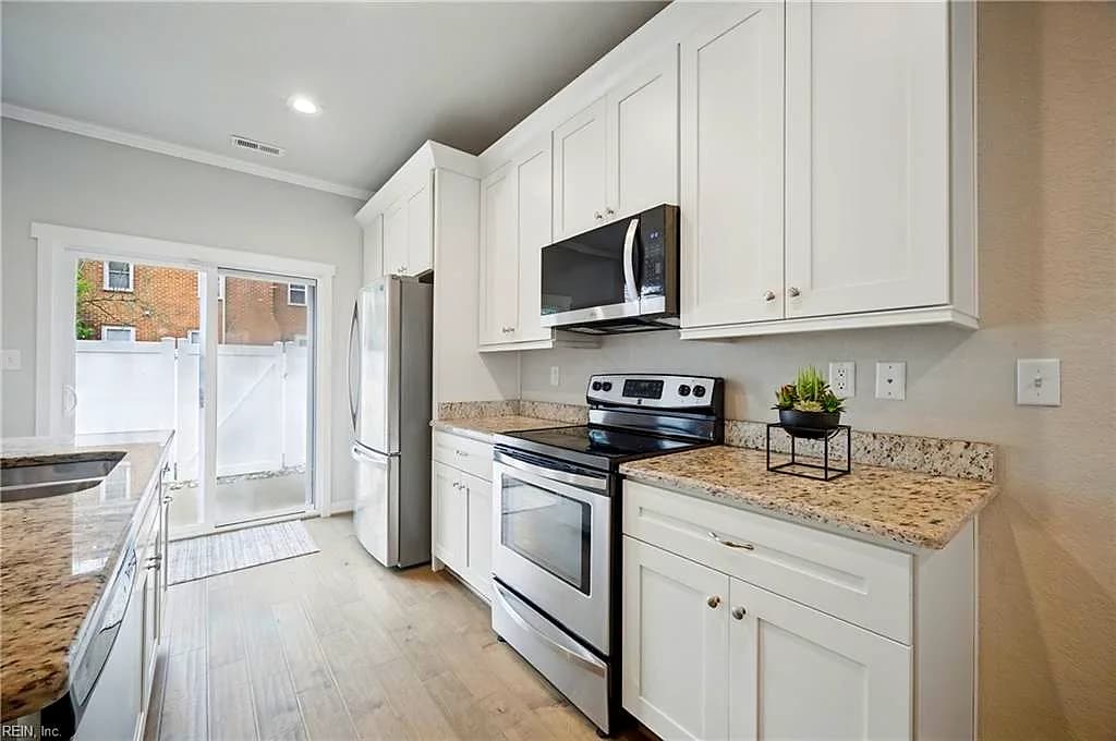 432 Charleston ST, CHESAPEAKE VA 23322 thumb 9