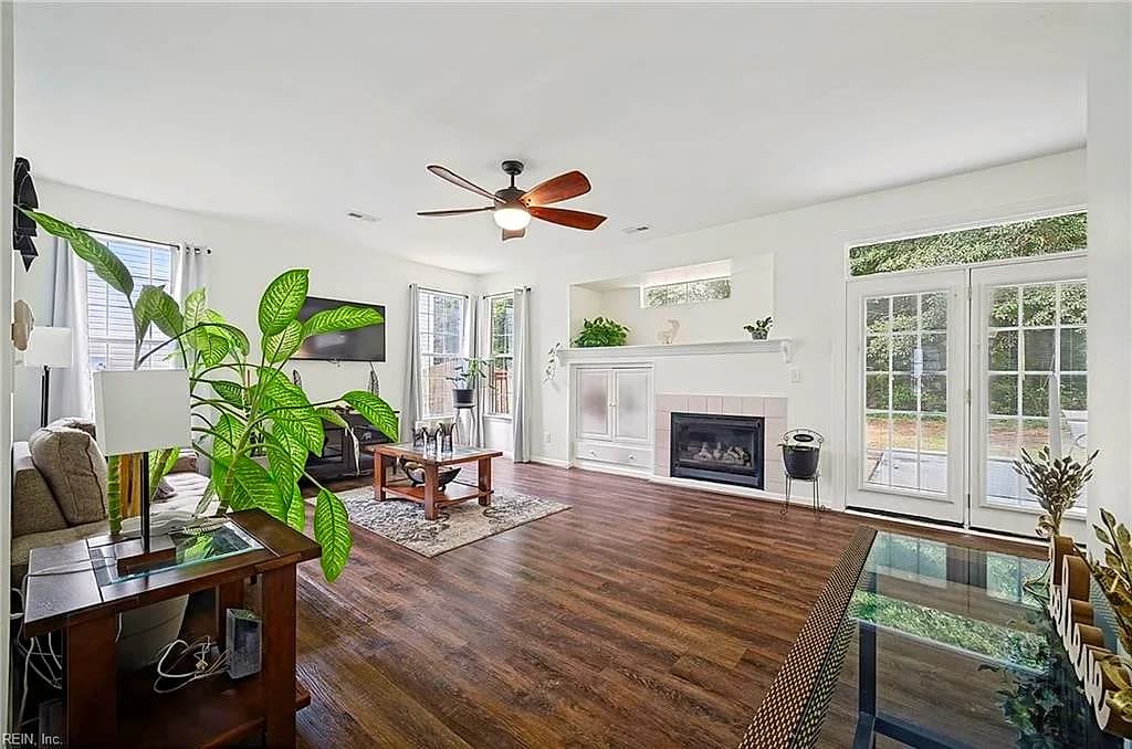 2016 Sunset Maple LN, CHESAPEAKE VA 23323 thumb 9