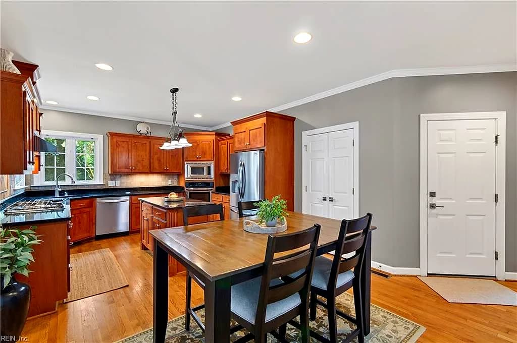 808 Water Fowl DR, YORKTOWN VA 23692 thumb 6