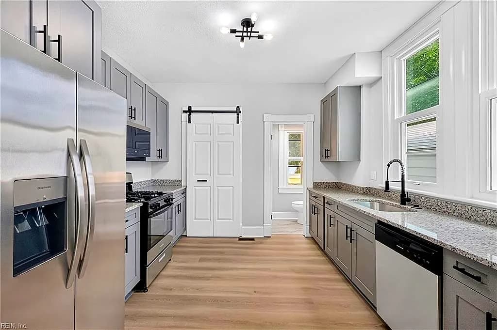 3601 Newport AVE, NORFOLK VA 23508 - Main photo