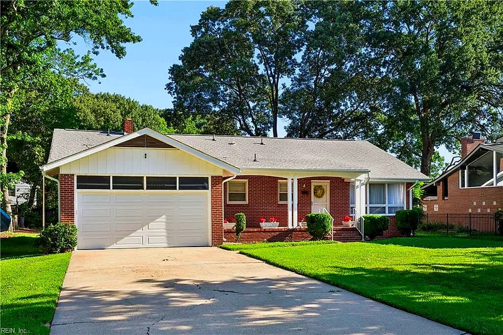 4 Mimosa CRES, HAMPTON VA 23661 - Photo 4