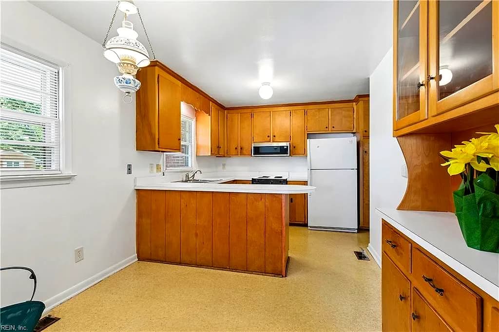 4 Mimosa CRES, HAMPTON VA 23661 thumb 10