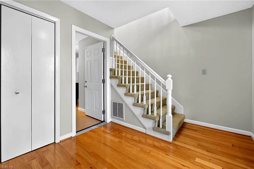2581 Sandpiper RD, VIRGINIABEACH VA 23456 thumb 12