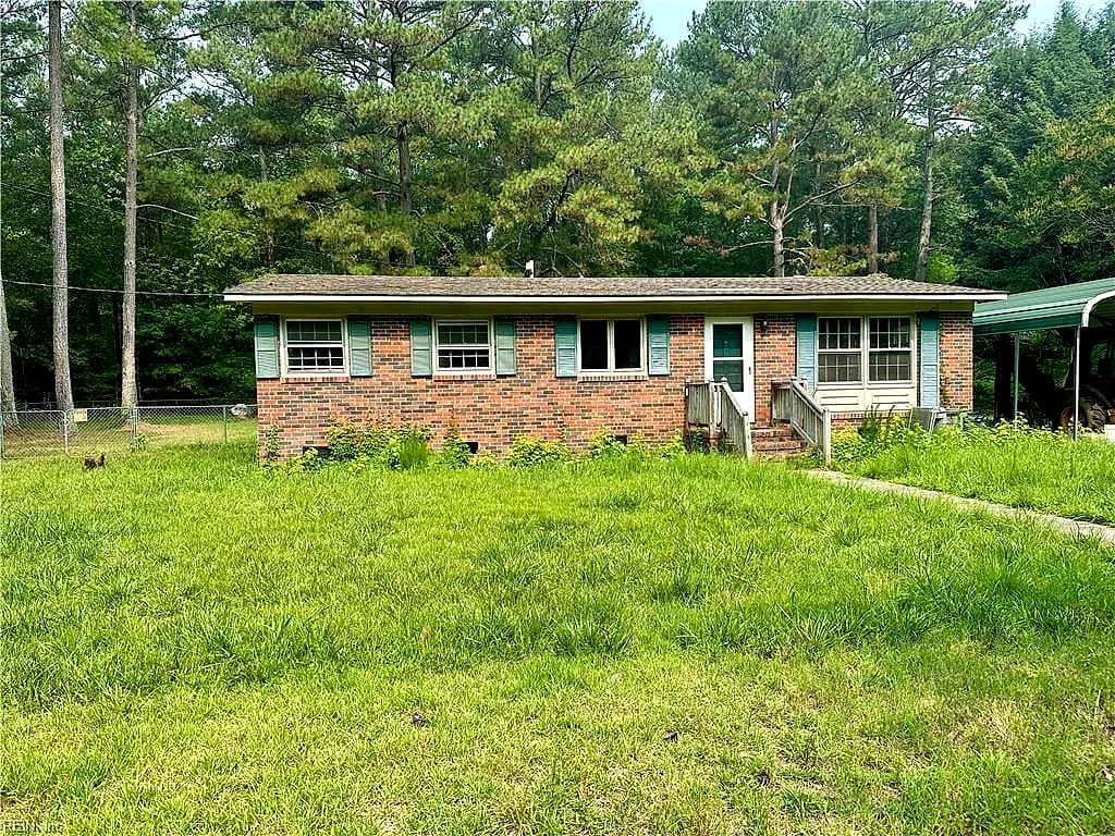 11964 Brittles Mill RD, WAKEFIELD VA 23888 - Photo 2