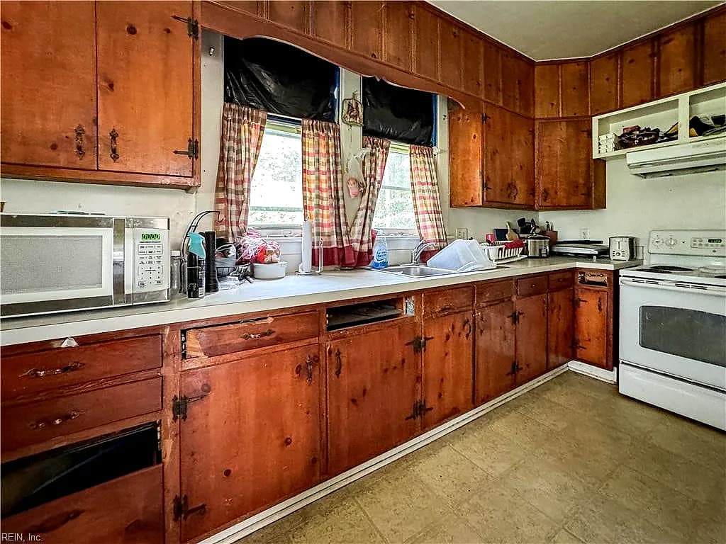 772 Shell RD, CHESAPEAKE VA 23323 thumb 10