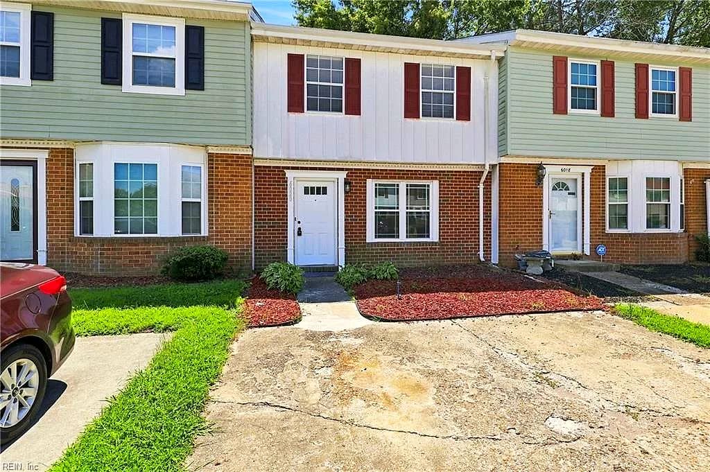 6020 Edgelake DR, VIRGINIA BEACH VA 23464 - Photo 3