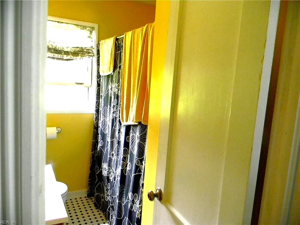 4417 Bowden AVE, VIRGINIABEACH VA 23455 thumb 12