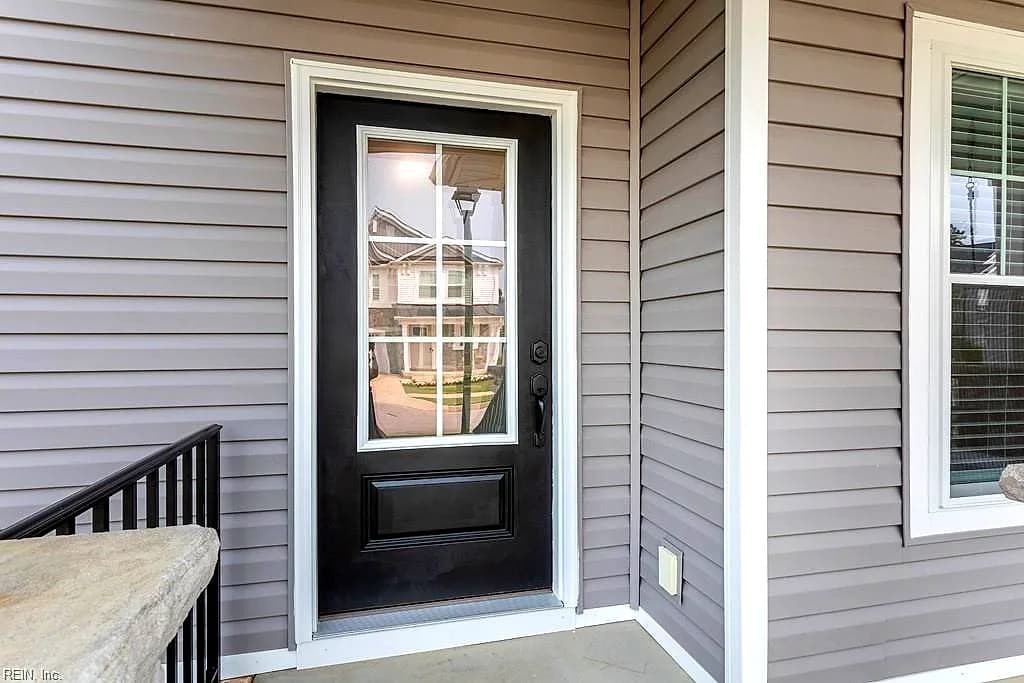 1518 Waltham LN, NEWPORTNEWS VA 23608 thumb 6
