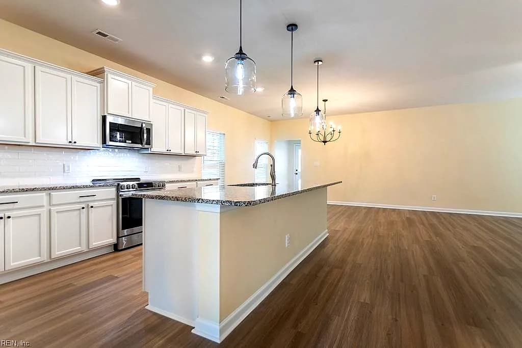 1518 Waltham LN, NEWPORTNEWS VA 23608 thumb 10