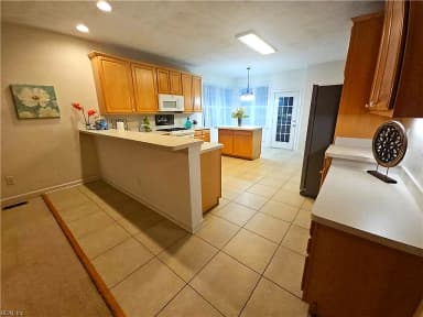 806 Falls Creek DR, CHESAPEAKE VA 23322 thumb 6