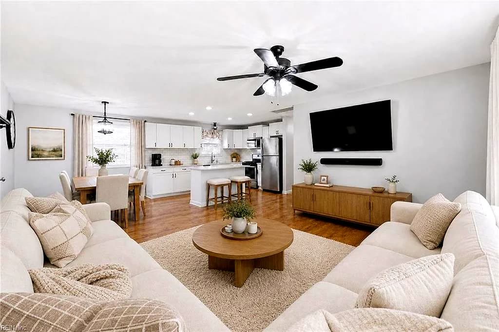 615 Gladstone AVE, PORTSMOUTH VA 23701 - Photo 3