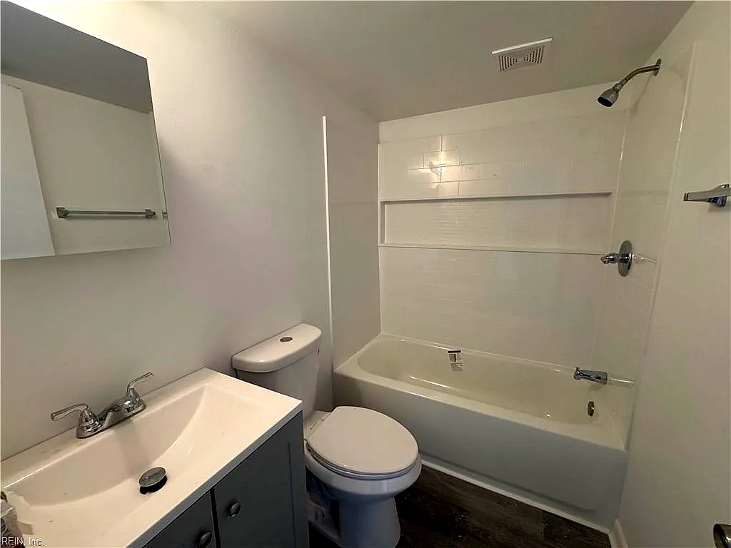 1125 Little Bay AVE #5, NORFOLK VA 23503 thumb 7