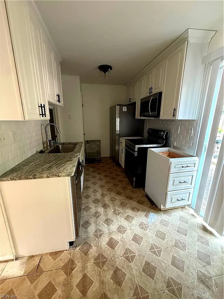 715 Arthur AVE, VIRGINIABEACH VA 23452 thumb 6