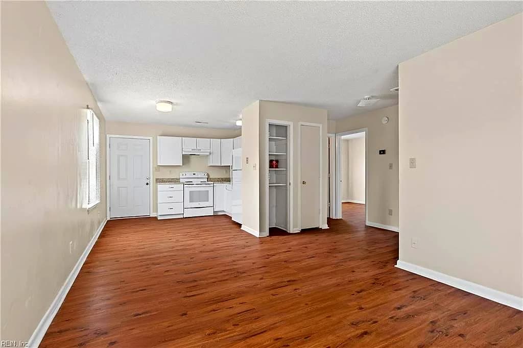 2344 Grandy AVE #B, NORFOLK VA 23509 thumb 7