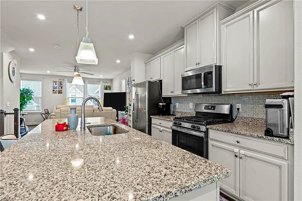 1732 Defiance DR, CHESAPEAKE VA 23323 thumb 8