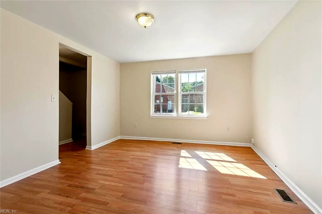 715 18th ST, NEWPORTNEWS VA 23607 thumb 6