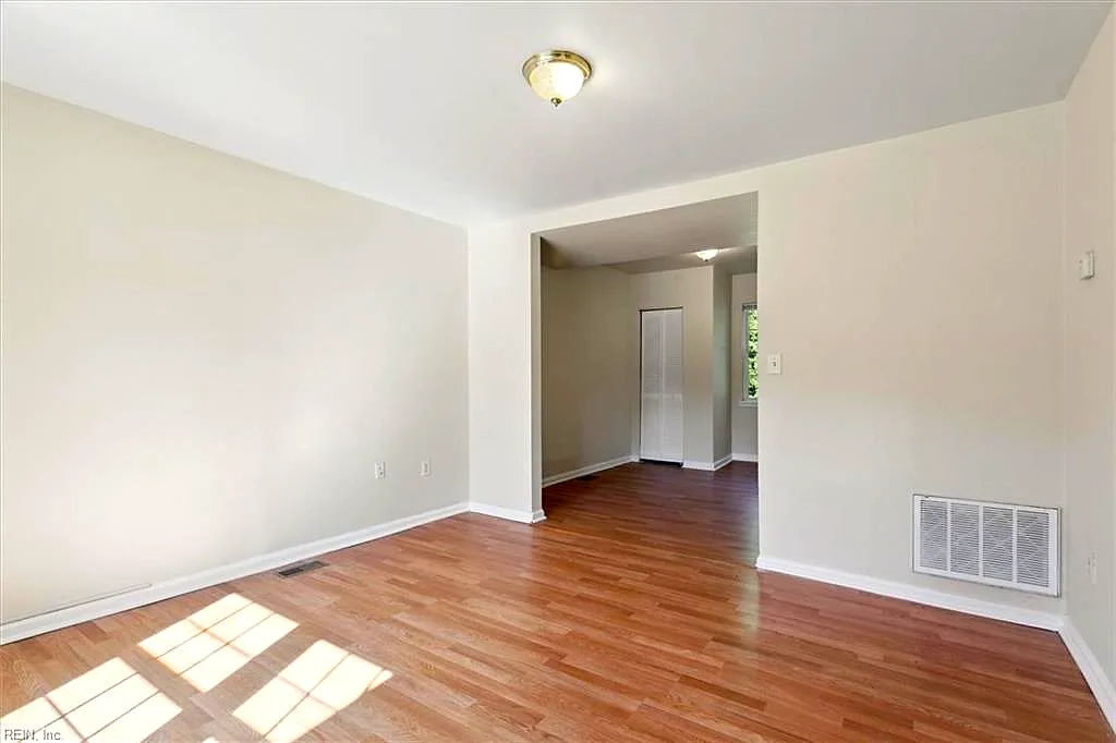 715 18th ST, NEWPORTNEWS VA 23607 thumb 7