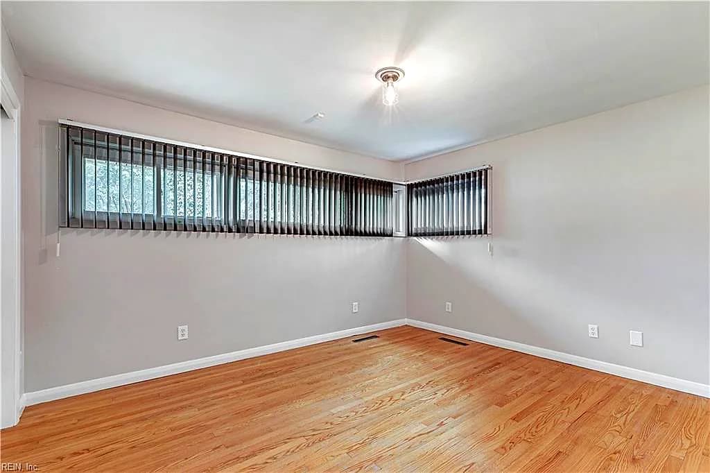 5 Draper LN, NEWPORT NEWS VA 23606 thumb 11