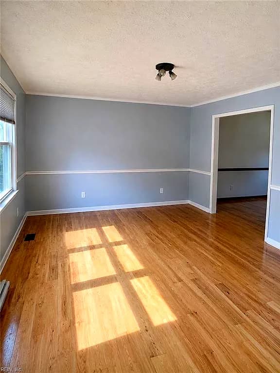 30 Windy Point DR, POQUOSON VA 23662 - Photo 3