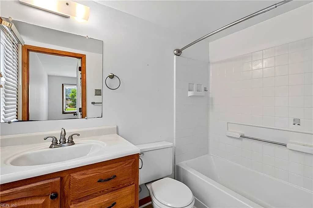 4 Cambridge PL, HAMPTON VA 23669 thumb 11
