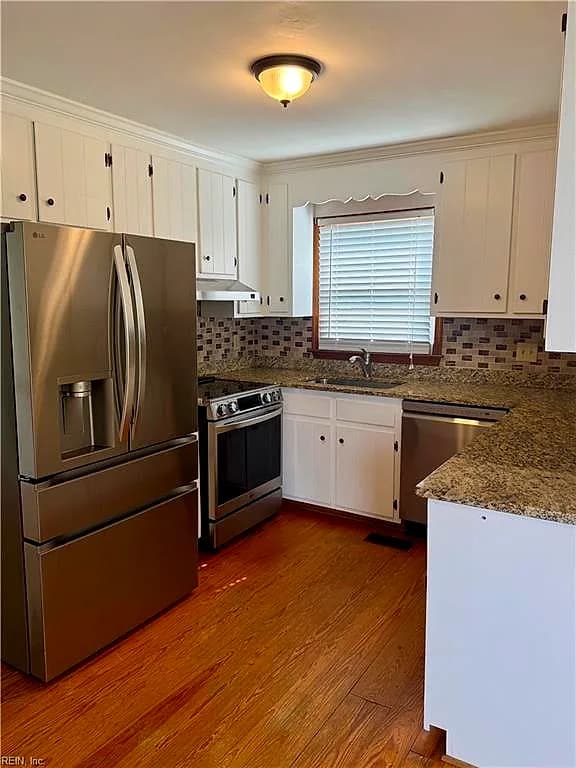 4 Cambridge PL, HAMPTON VA 23669 - Photo 5