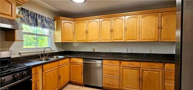 3520 Gamage DR, NORFOLK VA 23518 thumb 4