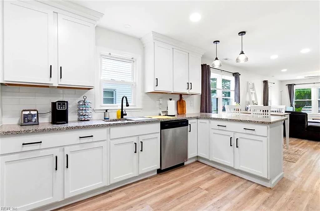 723 North AVE, NEWPORTNEWS VA 23605 thumb 7