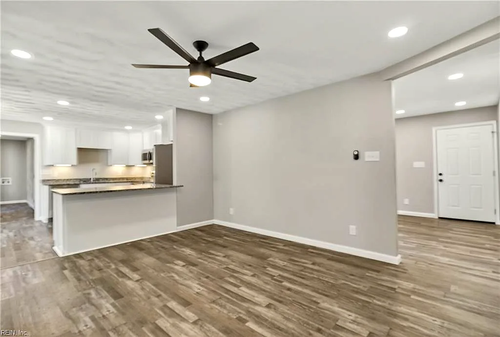913 Long Ridge RD, CHESAPEAKE VA 23322 thumb 9