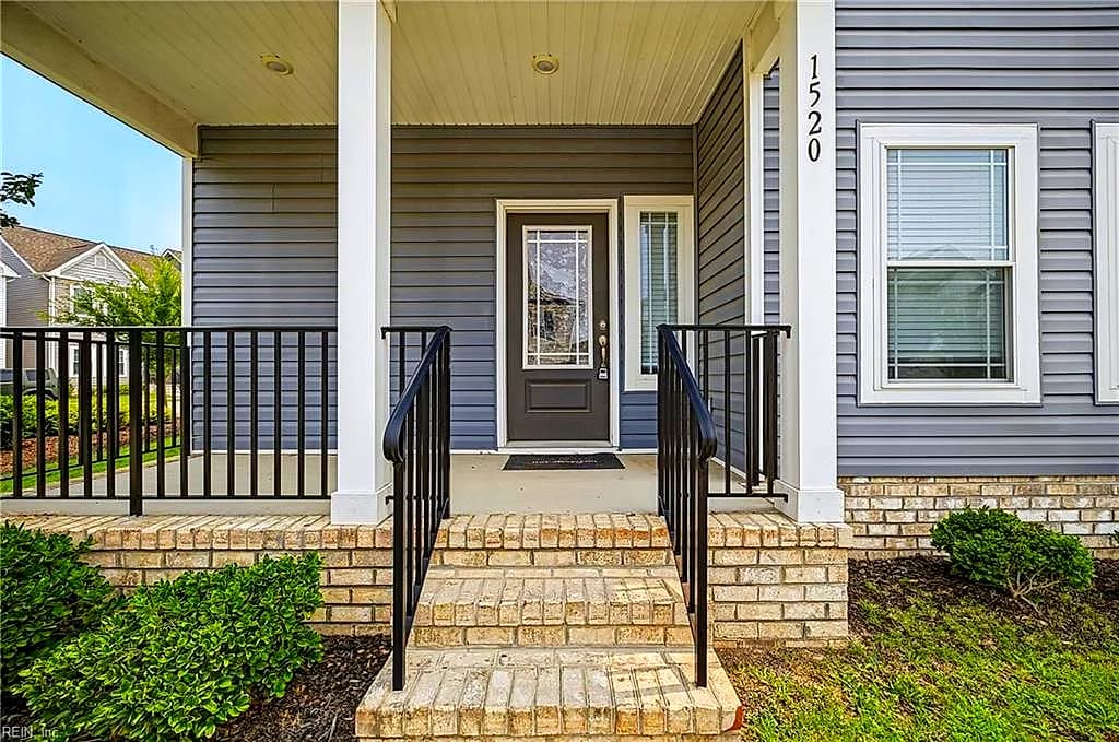 1520 Waltham LN, NEWPORTNEWS VA 23608 - Photo 5