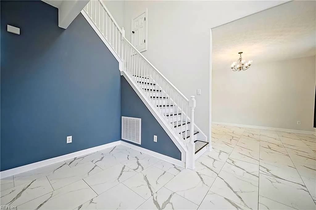101 Terrance CIR, YORKTOWN VA 23693 thumb 7