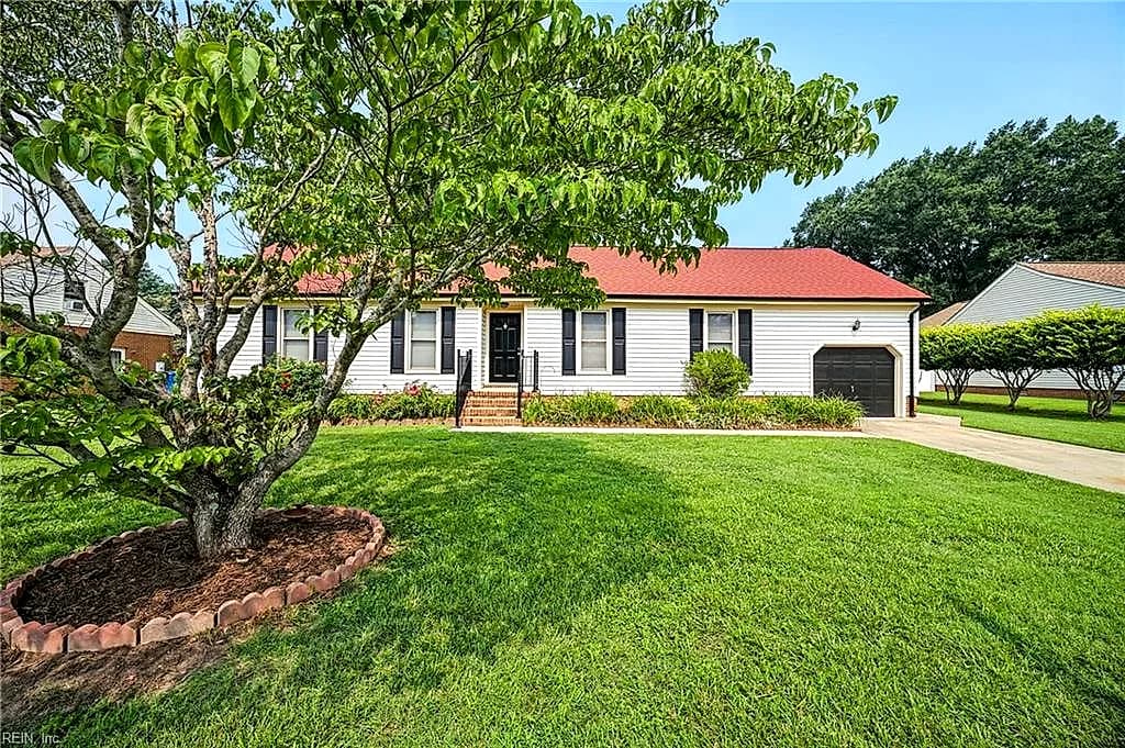 808 Rutherford DR, CHESAPEAKE VA 23322 - Main photo