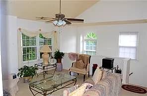 401 Bracknell Arch. ARCH #F, CHESAPEAKE VA 23320 - Photo 4