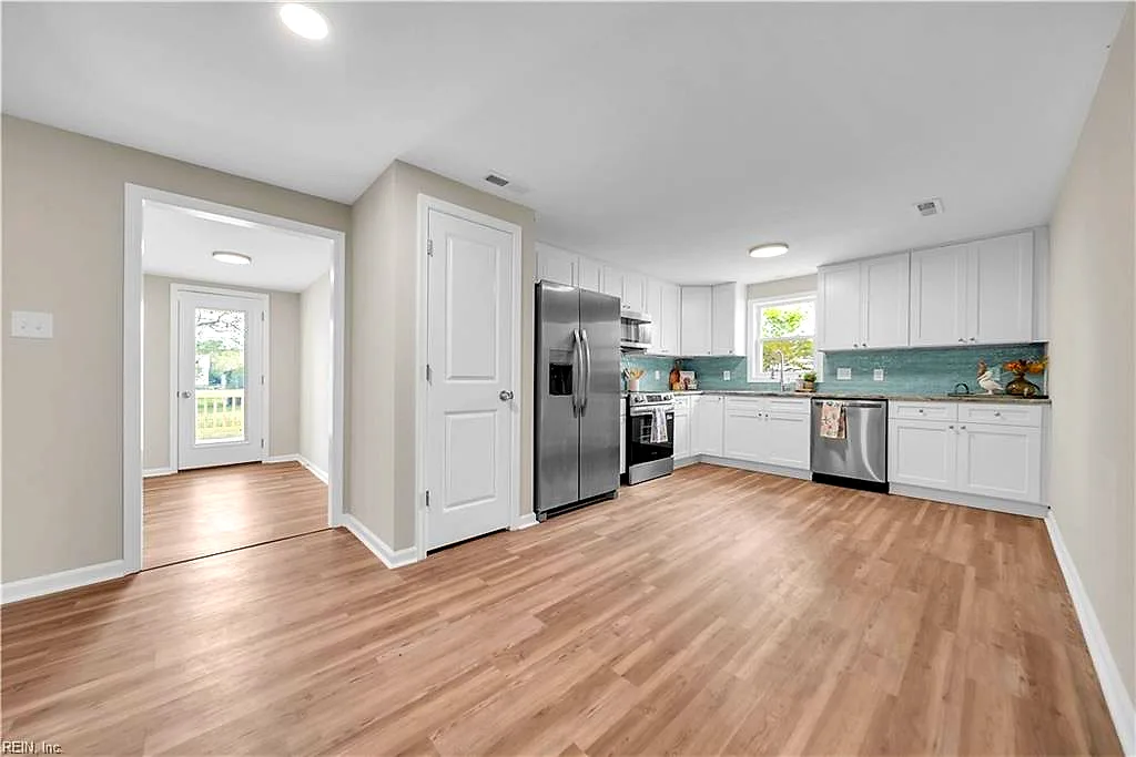 1256 Poquoson AVE, POQUOSON VA 23662 thumb 11