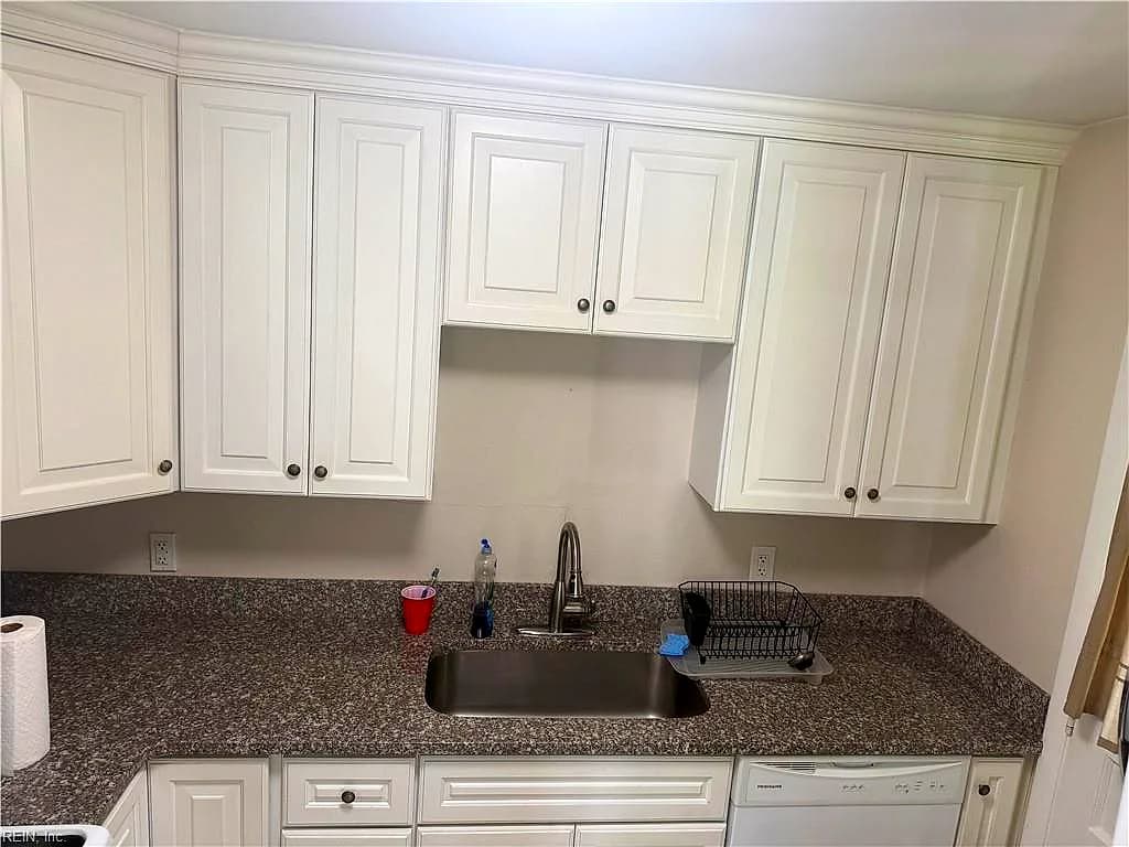 2524 E Little Creek RD, NORFOLK VA 23518 thumb 10