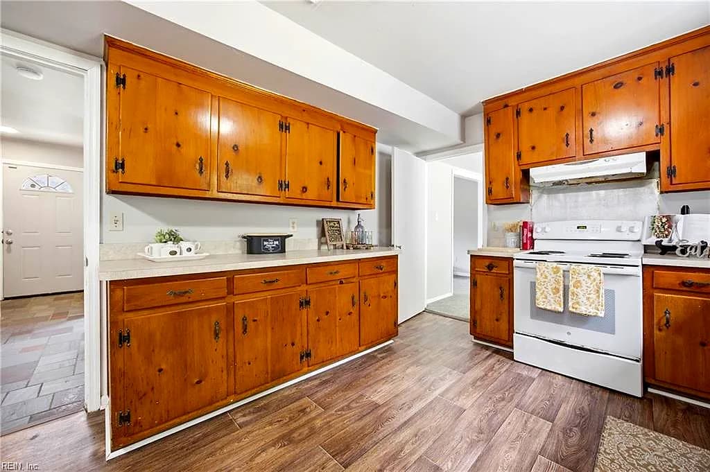 213 Ward DR, HAMPTON VA 23669 thumb 8