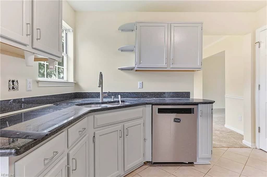 3144 Amador DR, VIRGINIA BEACH VA 23456 - Photo 5