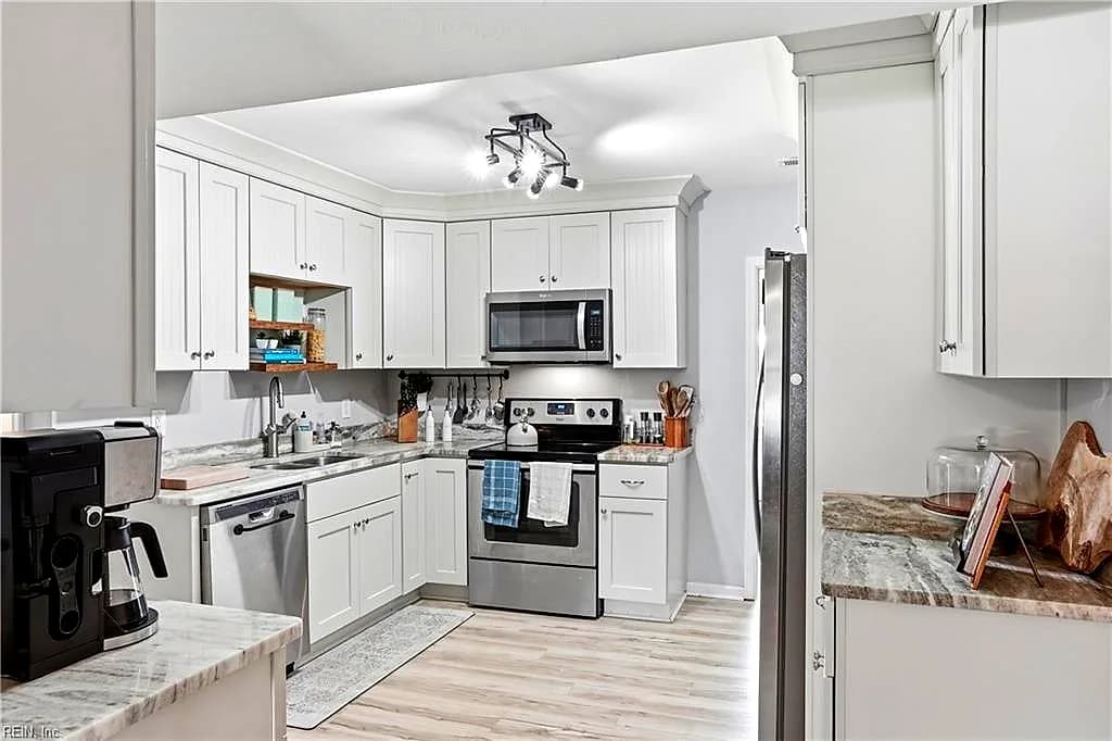 6 Maume CIR, HAMPTON VA 23666 thumb 11
