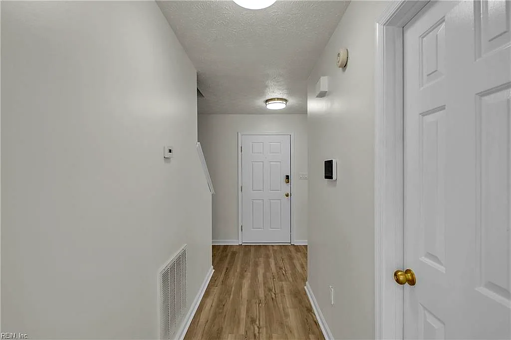 714 Mainsail DR, NEWPORTNEWS VA 23608 thumb 9