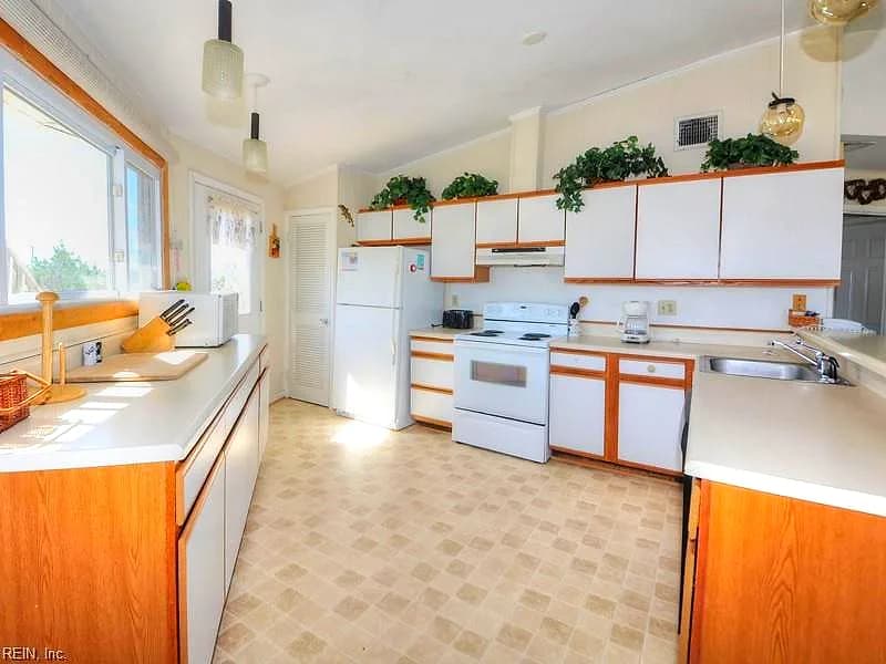 2933 Sandfiddler Rd RD, VIRGINIA BEACH VA 23456 thumb 7