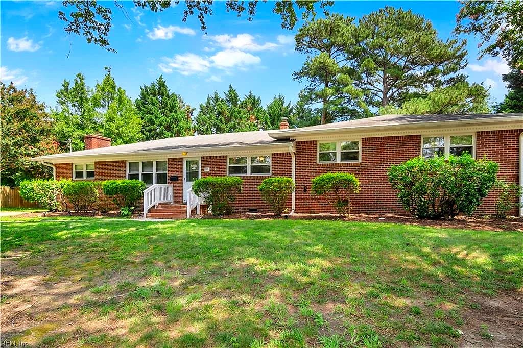 114 Thomas Nelson LN, WILLIAMSBURG VA 23188 - Photo 2
