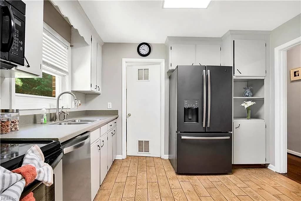 114 Thomas Nelson LN, WILLIAMSBURG VA 23188 thumb 12