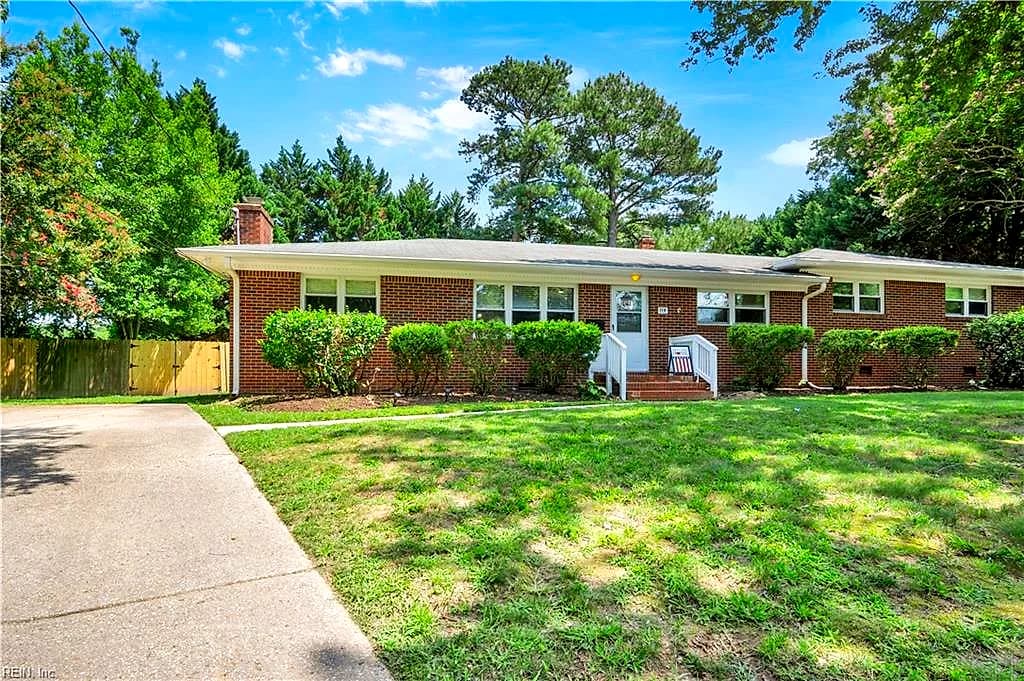 114 Thomas Nelson LN, WILLIAMSBURG VA 23188 - Photo 4