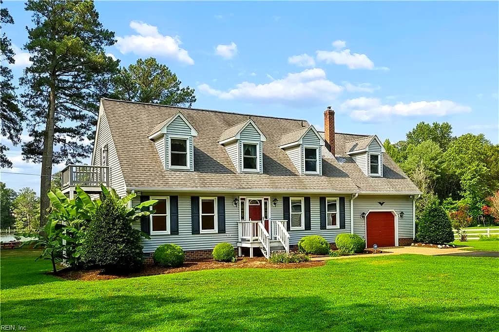 4382 Johns Point RD, GLOUCESTER VA 23061 - Main photo