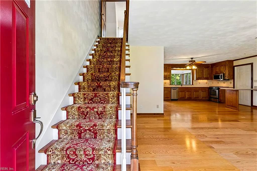 4382 Johns Point RD, GLOUCESTER VA 23061 - Photo 3