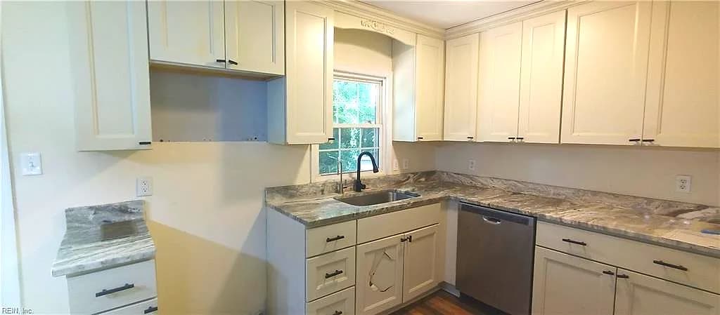 103 ROCKBRIDGE RD, PORTSMOUTH VA 23707 thumb 8
